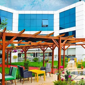 מלון Expo Park