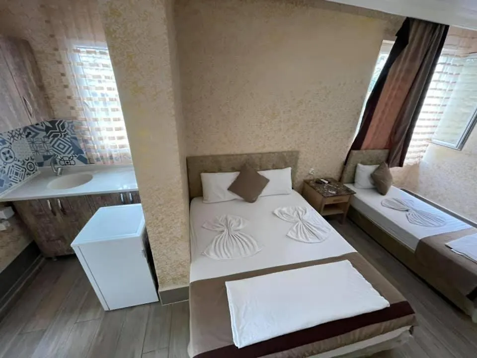 Ozgur Hotel Isiklar Antalya